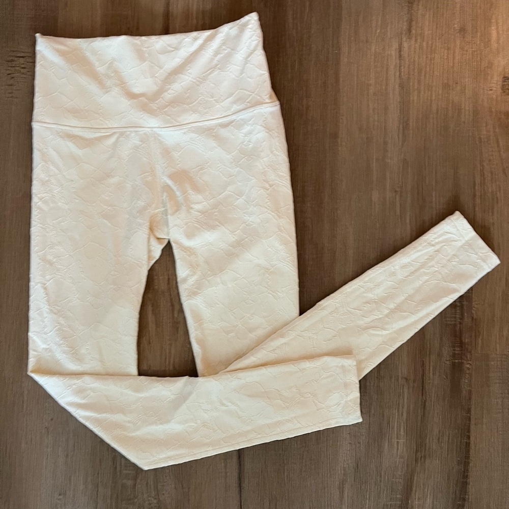 CALIA by Carrie Underwood Cream Leggings Size XS